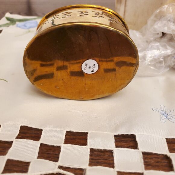 Vintage 3 Brass Footed Pierced Hinged Trinket /Altar Box NIB Made In India Set - Picture 8 of 16